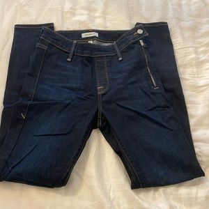 Good American Skinny Jeans